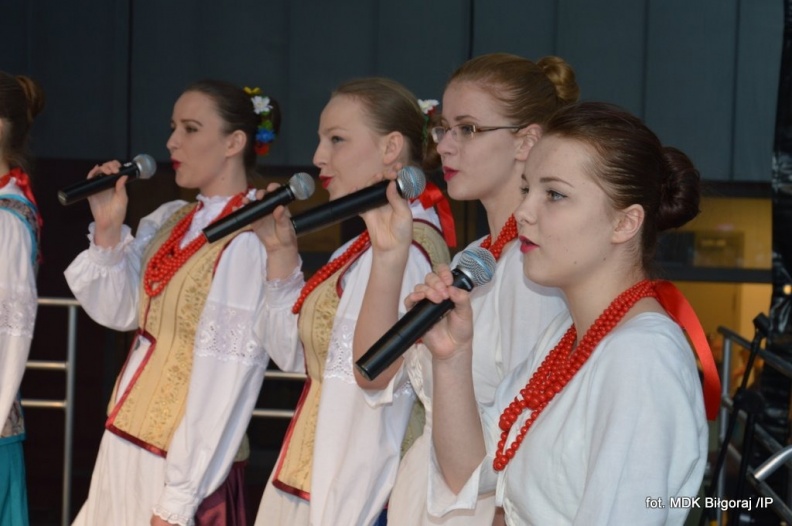 096-koncert-wychowankow-mdk-jubileusz-25lat-06-2015-zdjecia-193
