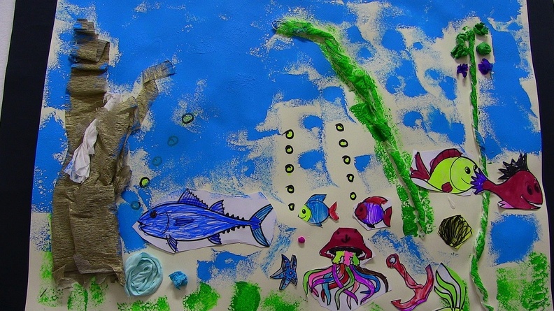 wystawa-kolorowe-witrazyki-i-podwodny-swiat-fot-01-2022-0037.jpg